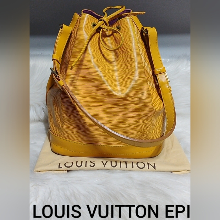 Sale! Auth Louis Vuitton Mustard Yellow Epi Leather Bucket/Shoulder Bag W/Db